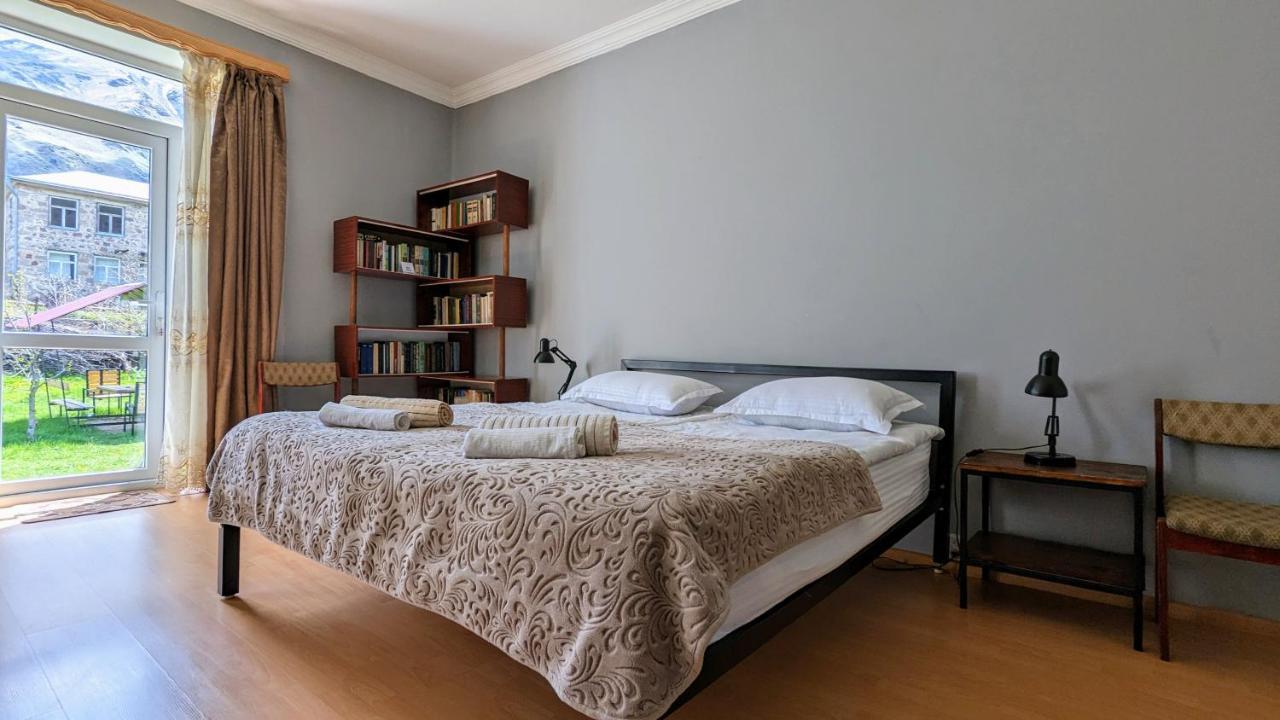 Kazbegi Green Yard Ngoại thất bức ảnh